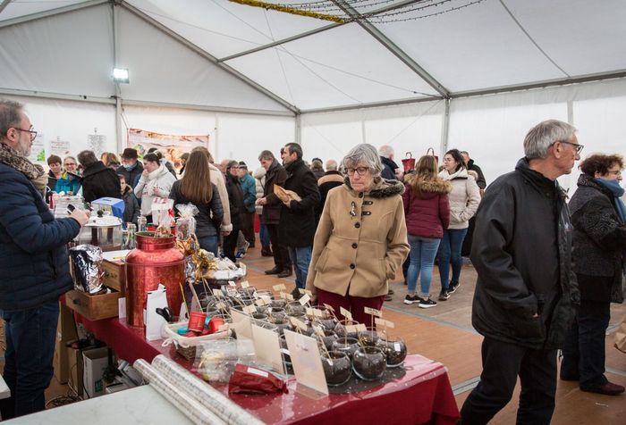 Marché de Noël 2018 à Ploërmel ©JF-GUILLON - Agrandir l'image, .JPG 308Ko (fenêtre modale)