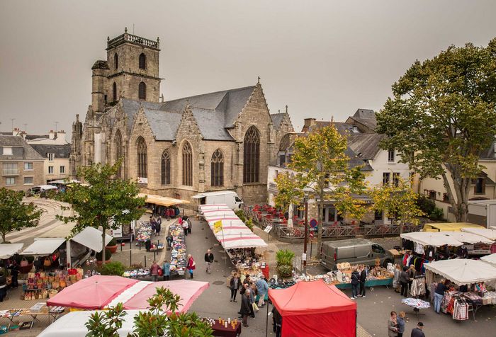 Foire Saint Denis - Agrandir l'image, .JPG 410Ko (fenêtre modale)