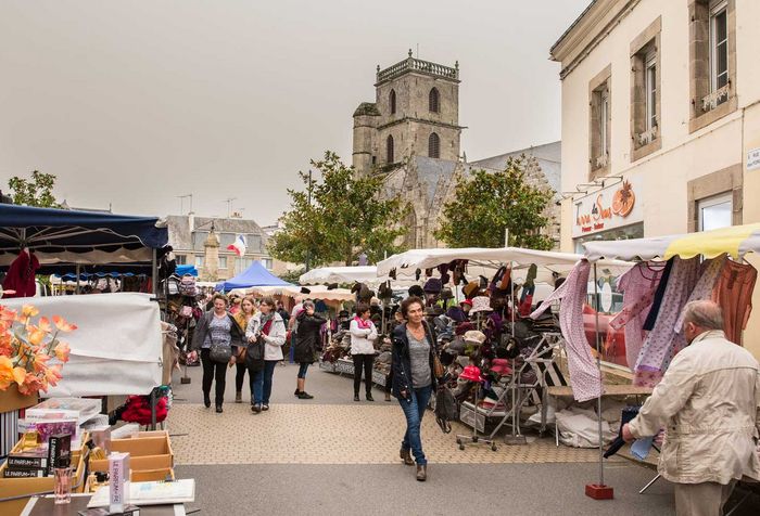 Foire Saint Denis - Agrandir l'image, .JPG 276Ko (fenêtre modale)