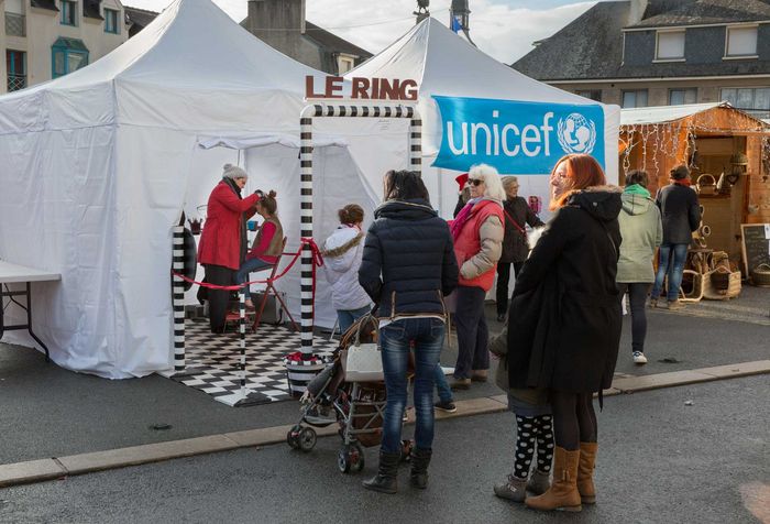 Marché de Noël à Ploërmel - Agrandir l'image, .JPG 296Ko (fenêtre modale)