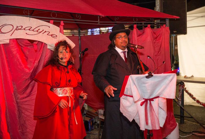 Marché de Noël à Ploërmel - Agrandir l'image, .JPG 200Ko (fenêtre modale)