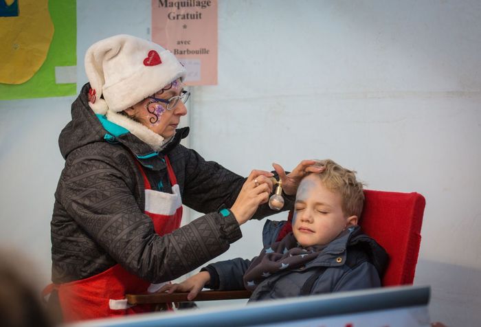 Marché de Noël 2018 à Ploërmel ©JF-GUILLON - Agrandir l'image, .JPG 165Ko (fenêtre modale)