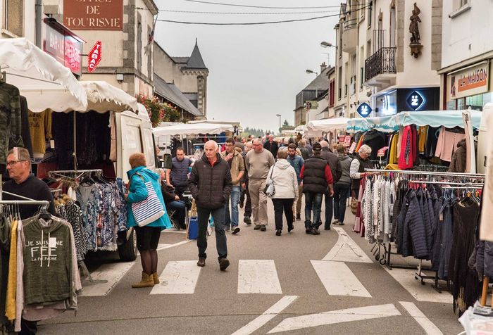 Foire Saint Denis - Agrandir l'image, .JPG 352Ko (fenêtre modale)