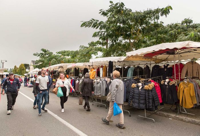 Foire Saint Denis - Agrandir l'image, .JPG 376Ko (fenêtre modale)