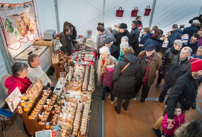 Marché de Noël 2018 à Ploërmel ©JF-GUILLON - Agrandir l'image, .JPG 344Ko (fenêtre modale)