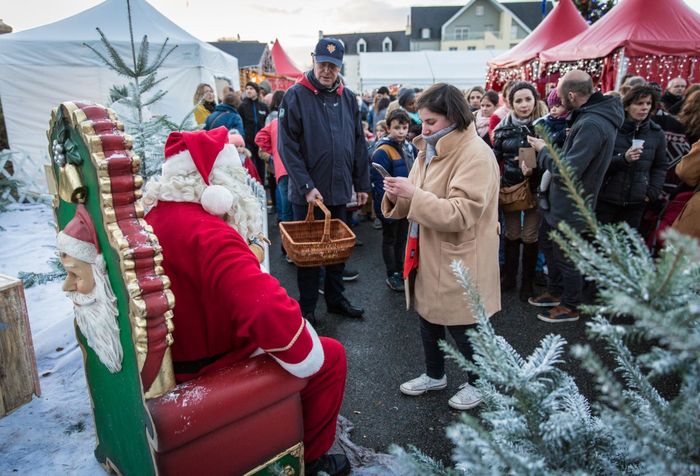 Marché de Noël 2018 à Ploërmel ©JF-GUILLON - Agrandir l'image, .JPG 306Ko (fenêtre modale)