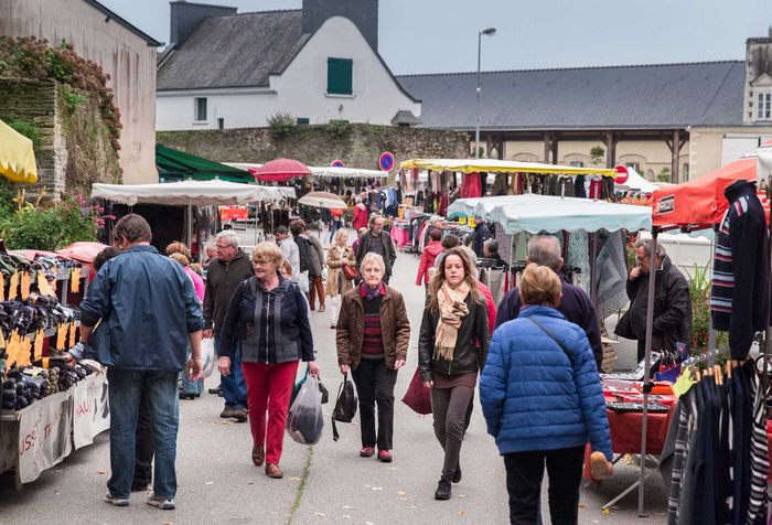 Foire Saint Denis - Agrandir l'image, .JPG 302Ko (fenêtre modale)