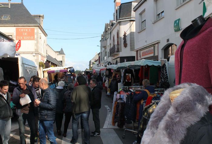 Foire Saint-Denis 2019 - Agrandir l'image, .JPG 137Ko (fenêtre modale)